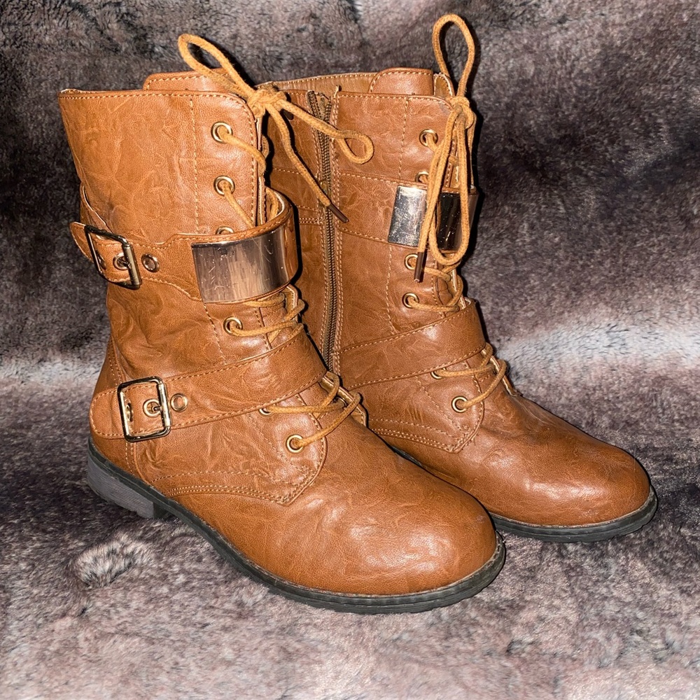 Brown Ankle Boots with Gold Accent